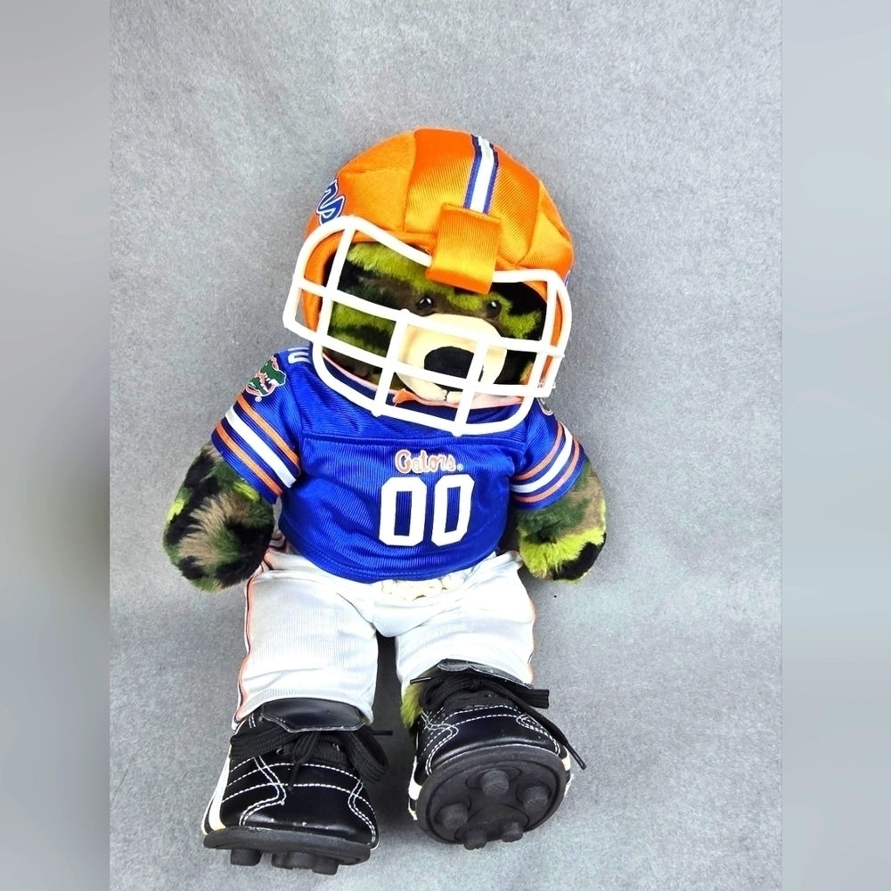 Build the Bear, Florida Gators football college. camo bear complete.